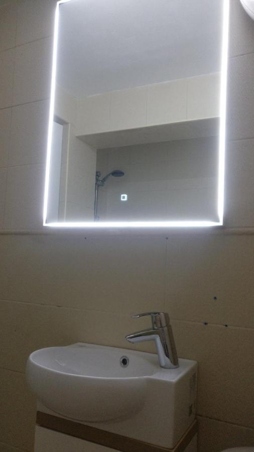 Treti Mart North Apartment พรีมอร์สโก ภายนอก รูปภาพ